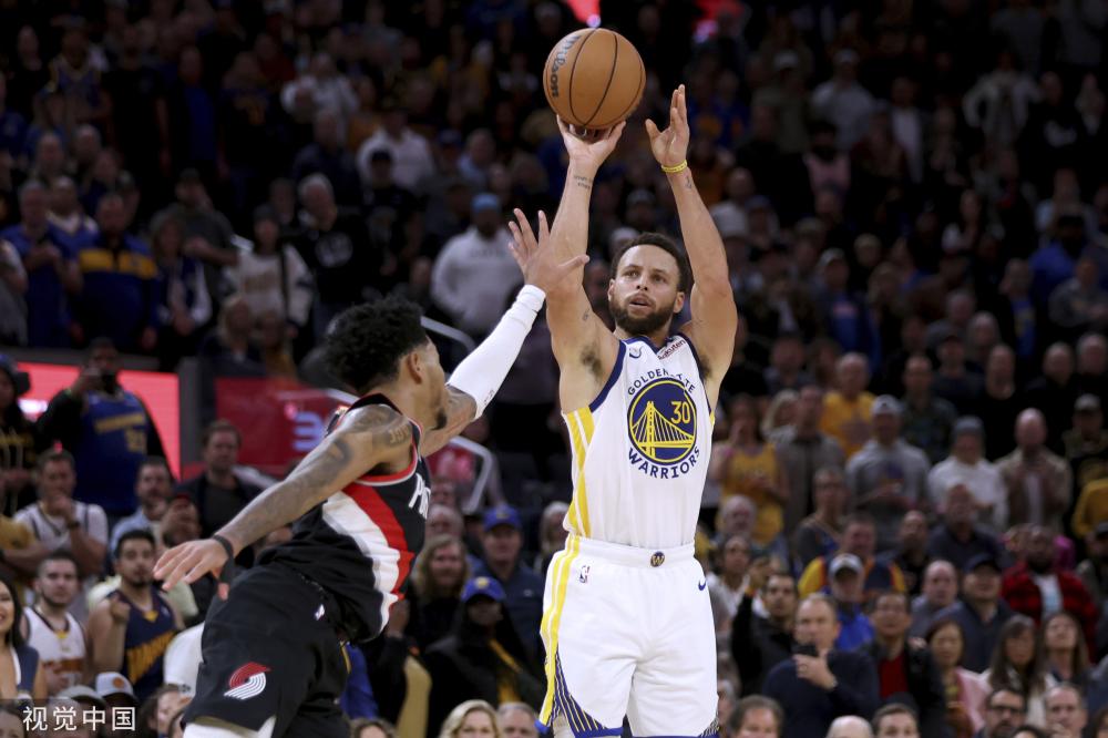 开场仅十几 开场仅十几